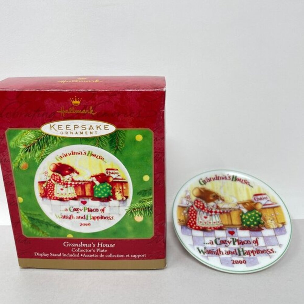 Hallmark‎ Keepsake Ornament Grandmas House Collectors Plate 2000